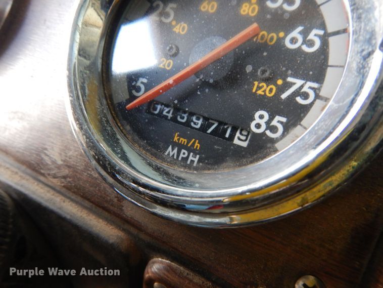 image for item DK7518 1997 Freightliner FLD  semi truck