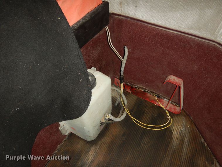 image for item DK7518 1997 Freightliner FLD  semi truck