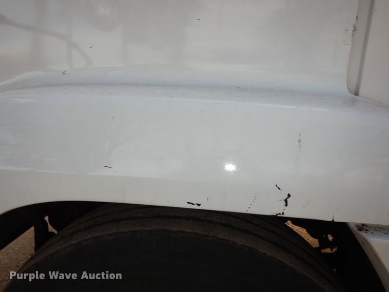 image for item DK7518 1997 Freightliner FLD  semi truck