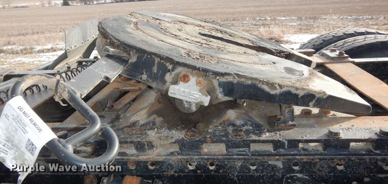 image for item DK7518 1997 Freightliner FLD  semi truck