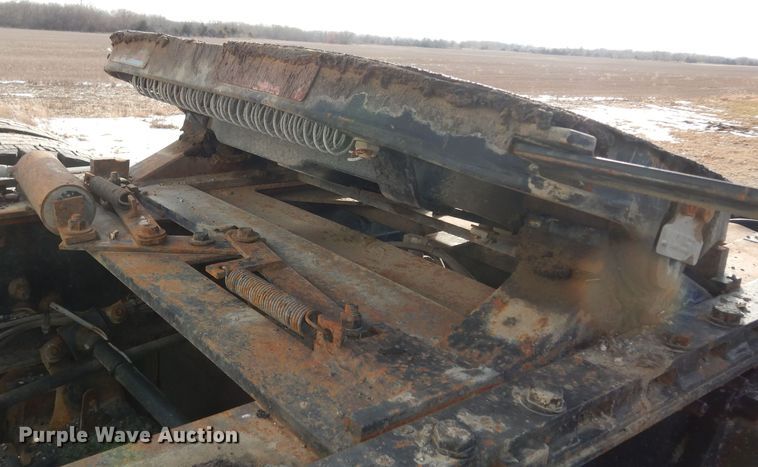 image for item DK7518 1997 Freightliner FLD  semi truck