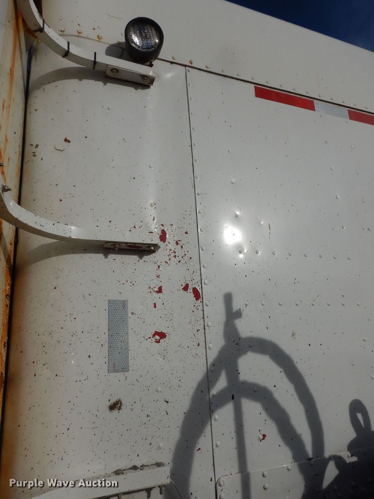 image for item DK7518 1997 Freightliner FLD  semi truck