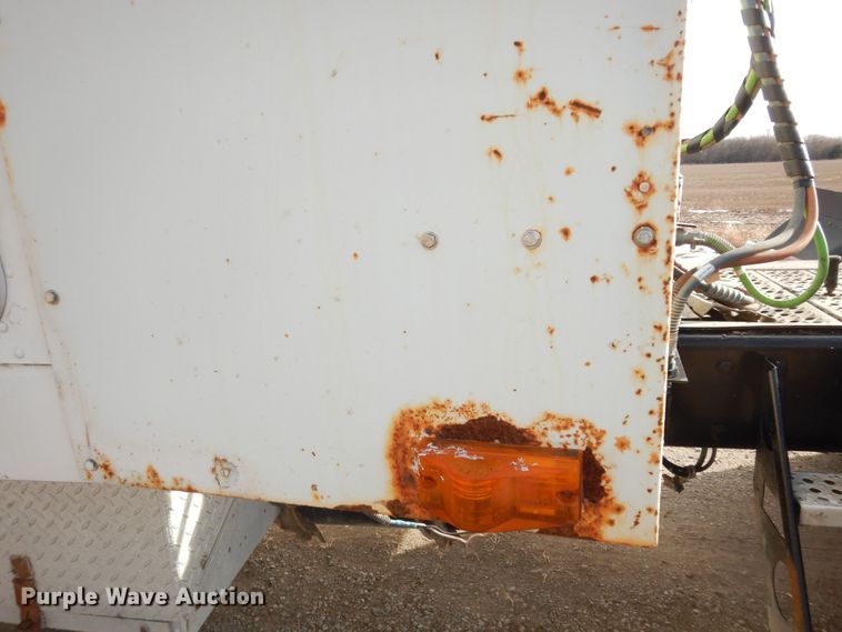 image for item DK7518 1997 Freightliner FLD  semi truck