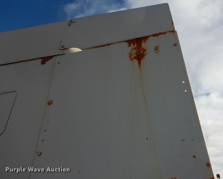 image for item DK7518 1997 Freightliner FLD  semi truck