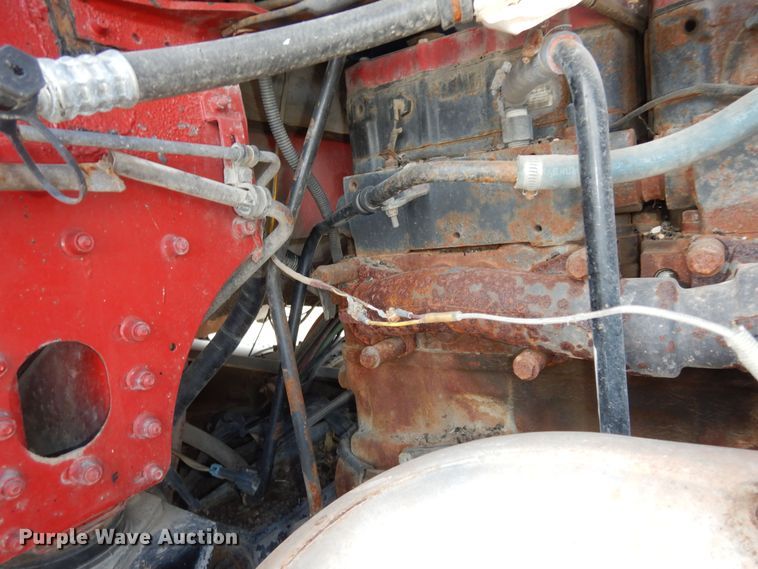 image for item DK7518 1997 Freightliner FLD  semi truck