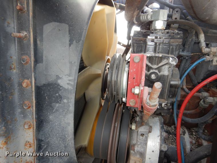 image for item DK7518 1997 Freightliner FLD  semi truck