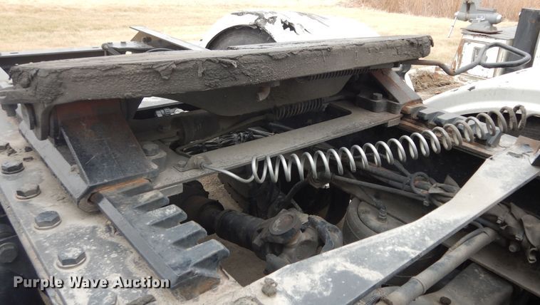 image for item DK7537 2019 Kenworth T680 semi truck