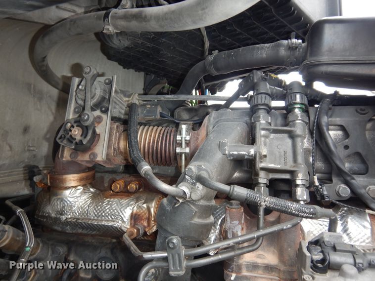 image for item DK7537 2019 Kenworth T680 semi truck