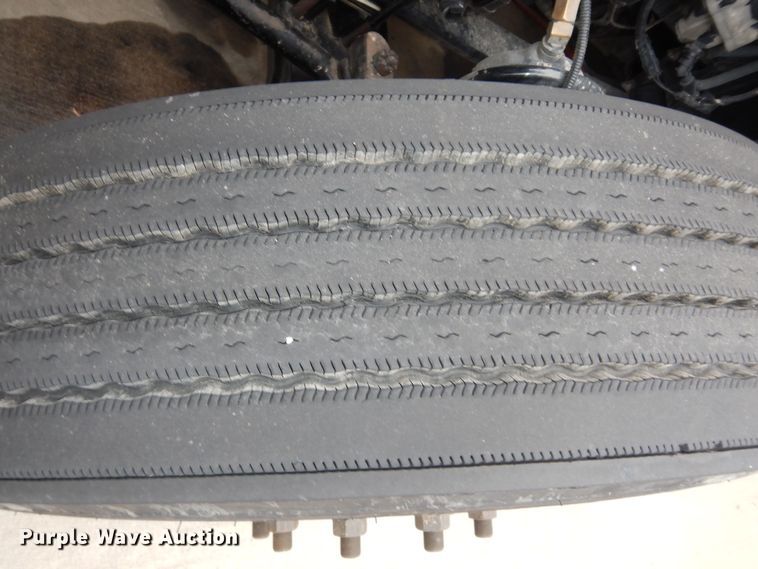 image for item DK7537 2019 Kenworth T680 semi truck