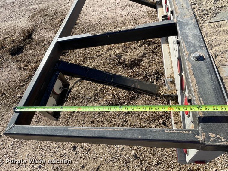 image for item DN4500 2006 Wilson CFD-900  drop deck trailer