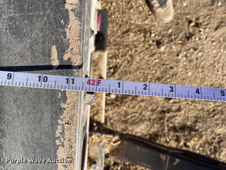 image for item DN4500 2006 Wilson CFD-900  drop deck trailer