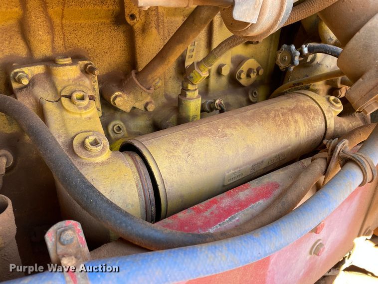 image for item DN4529 1997 Kenworth T800  semi truck