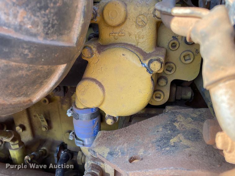 image for item DN4529 1997 Kenworth T800  semi truck