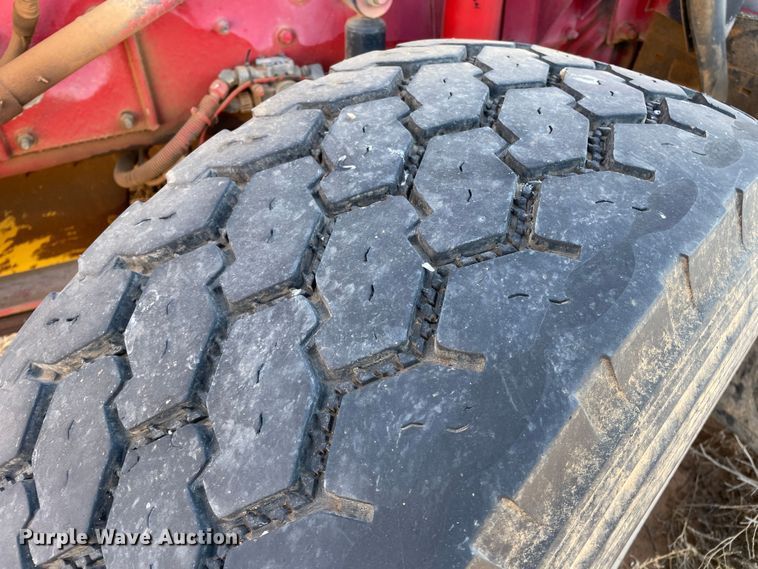 image for item DN4529 1997 Kenworth T800  semi truck