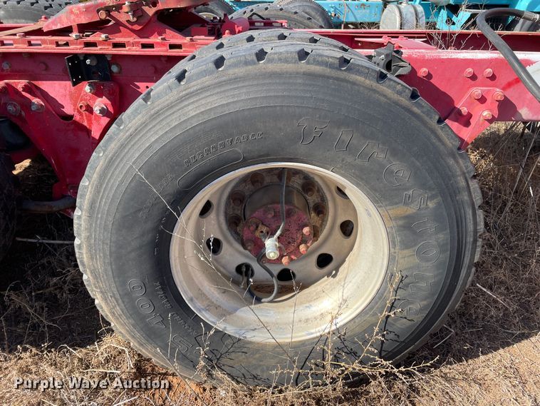 image for item DN4529 1997 Kenworth T800  semi truck