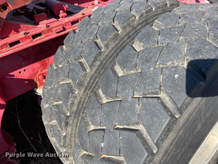 image for item DN4529 1997 Kenworth T800  semi truck