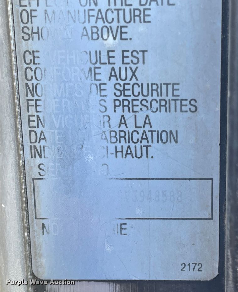 image for item DN4529 1997 Kenworth T800  semi truck