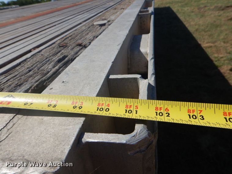 image for item DO1596 1999 Transcraft FB  flatbed trailer