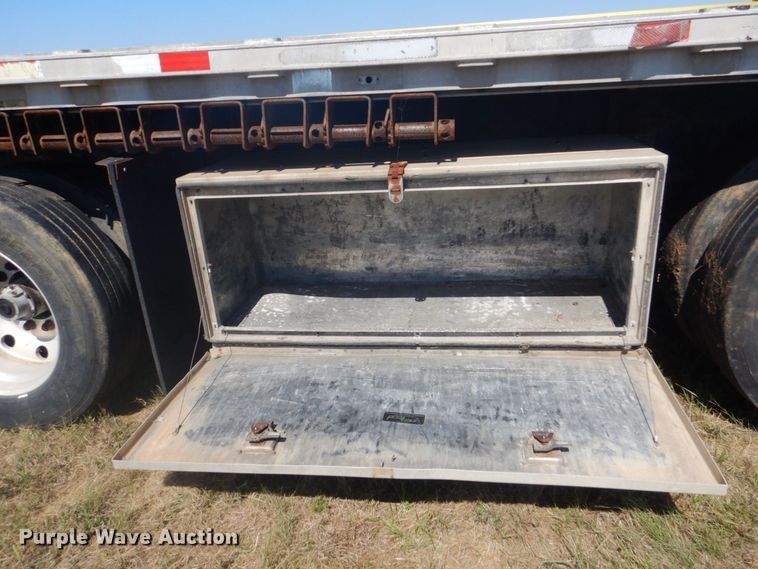 image for item DO1596 1999 Transcraft FB  flatbed trailer