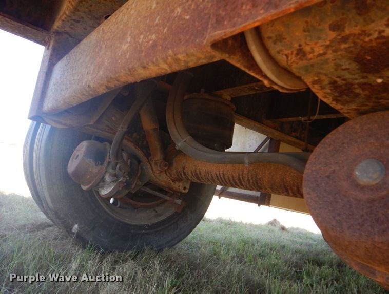 image for item DO1596 1999 Transcraft FB  flatbed trailer