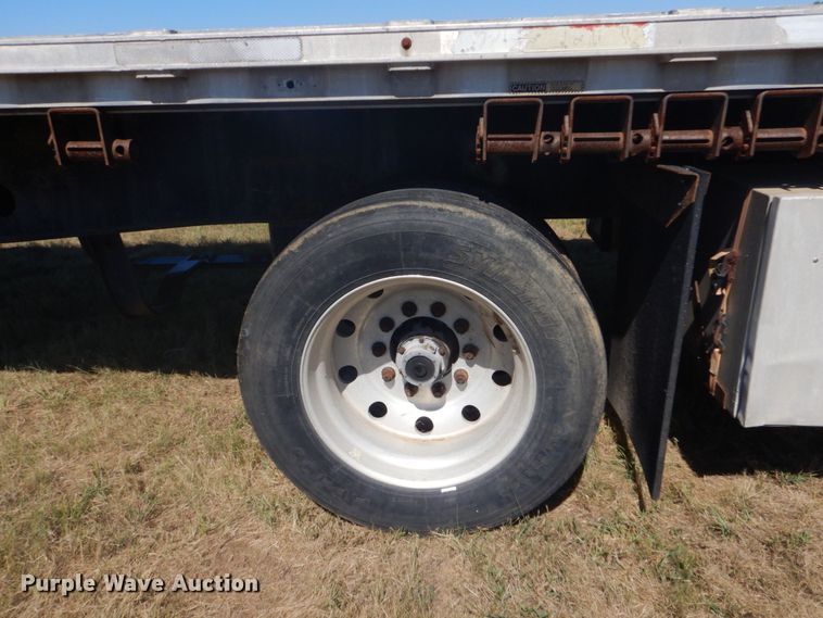image for item DO1596 1999 Transcraft FB  flatbed trailer