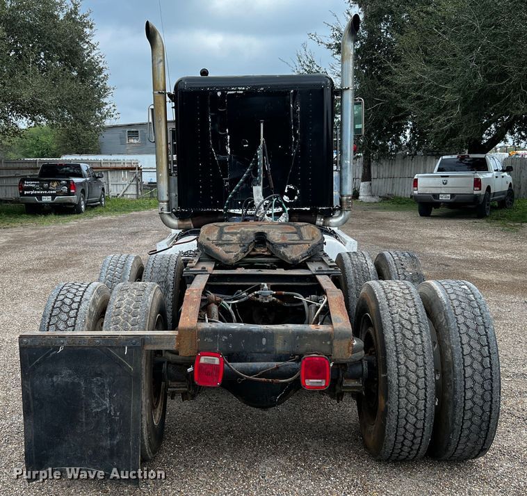 1982 Freightliner FLC semi truck in McAllen, TX Item DQ1945 sold