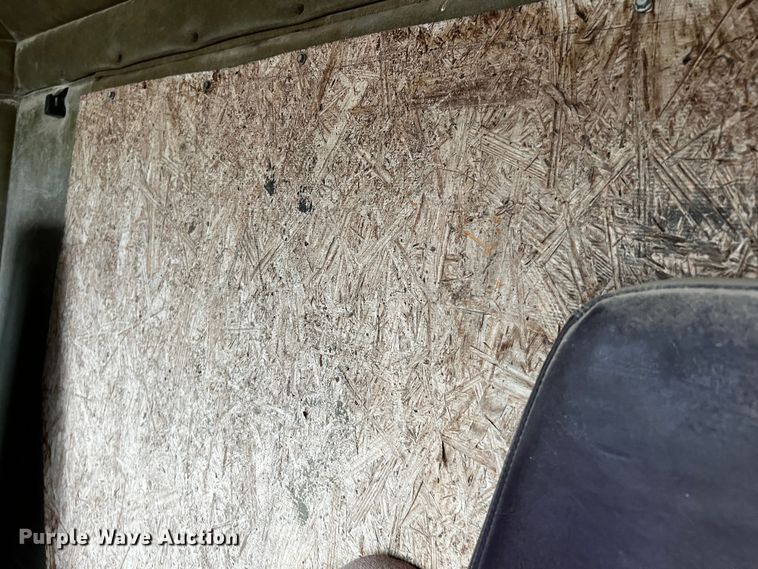 image for item DQ1945 1982 Freightliner FLC  semi truck