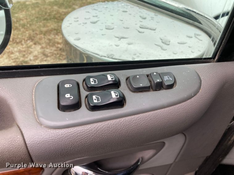 image for item DS6748 2009 Peterbilt 389  semi truck