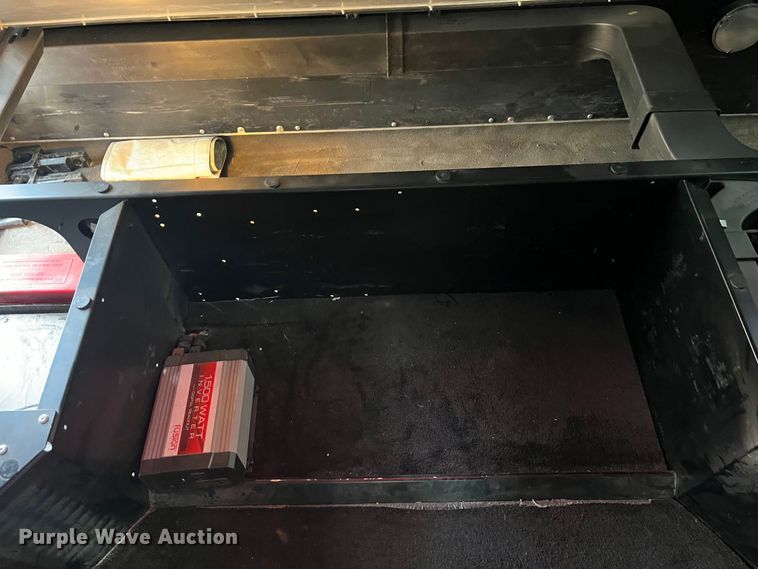 image for item DS6748 2009 Peterbilt 389  semi truck