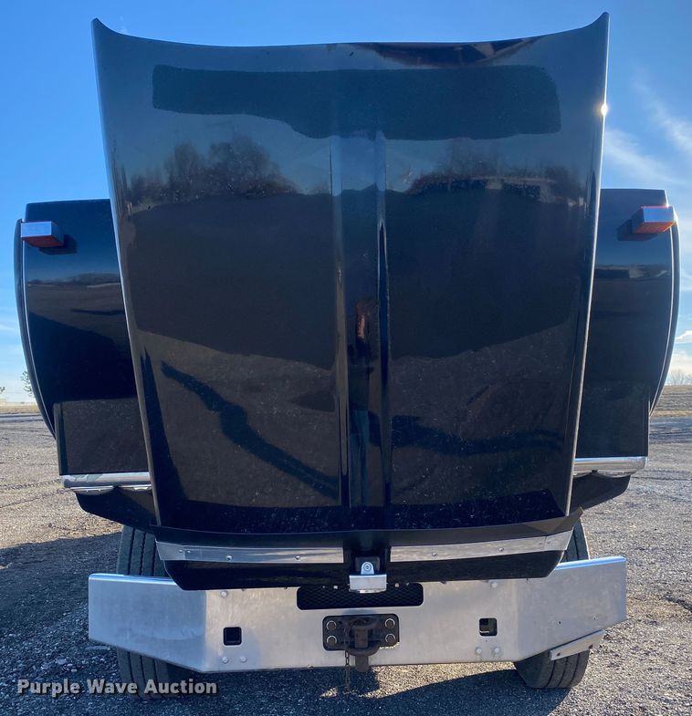 image for item JW9233 2009 Kenworth T800  semi truck