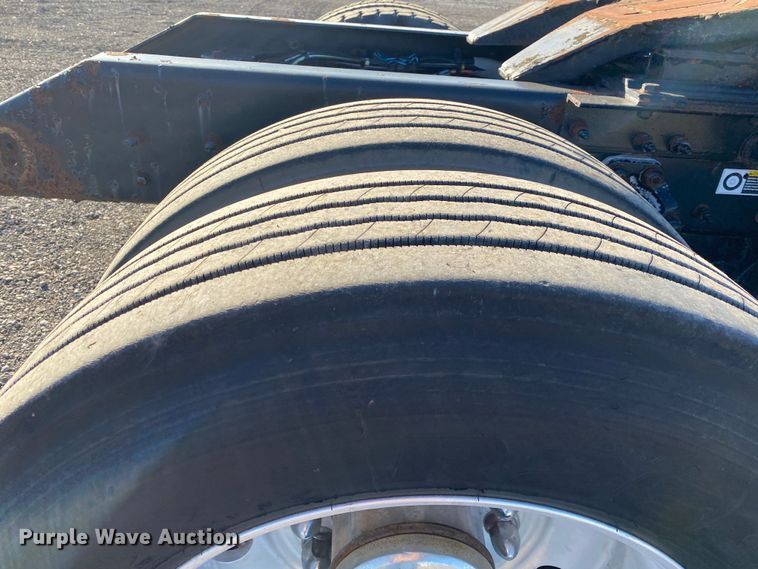 image for item JW9250 2008 Kenworth T800  semi truck