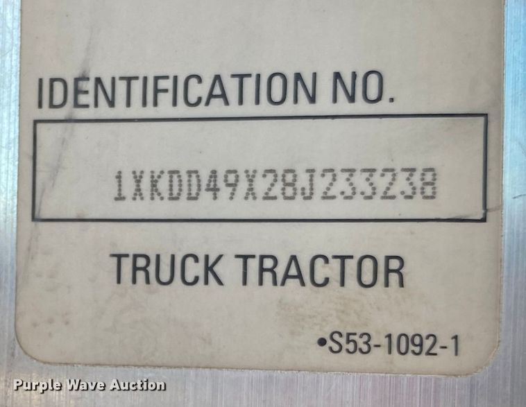 image for item JW9250 2008 Kenworth T800  semi truck