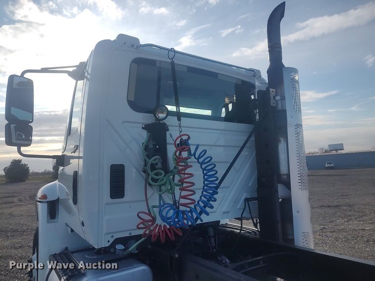 image for item JW9253 2014 International Navistar MA035  semi truck