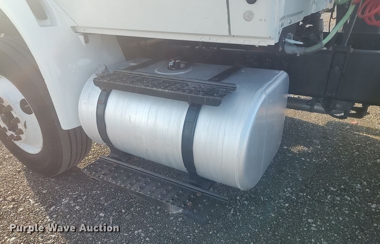 image for item JW9253 2014 International Navistar MA035  semi truck