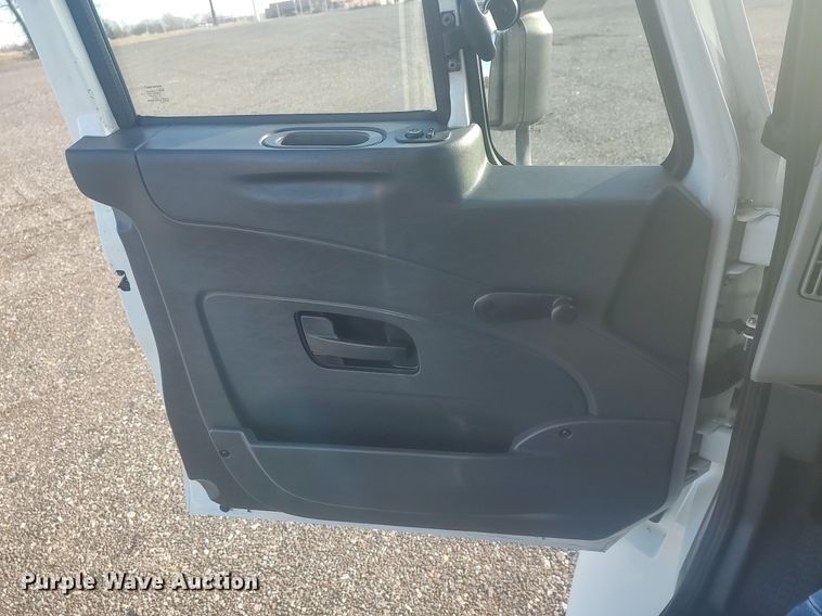 image for item JW9253 2014 International Navistar MA035  semi truck