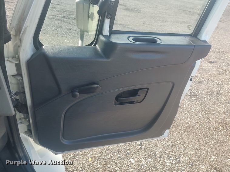 image for item JW9253 2014 International Navistar MA035  semi truck