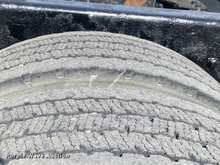 image for item JW9331 2014 Kenworth T660  semi truck