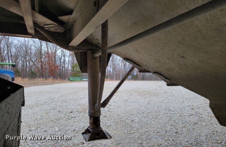 image for item KB9925 1988 Timpte  grain trailer