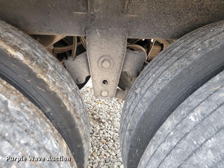 image for item KB9925 1988 Timpte  grain trailer