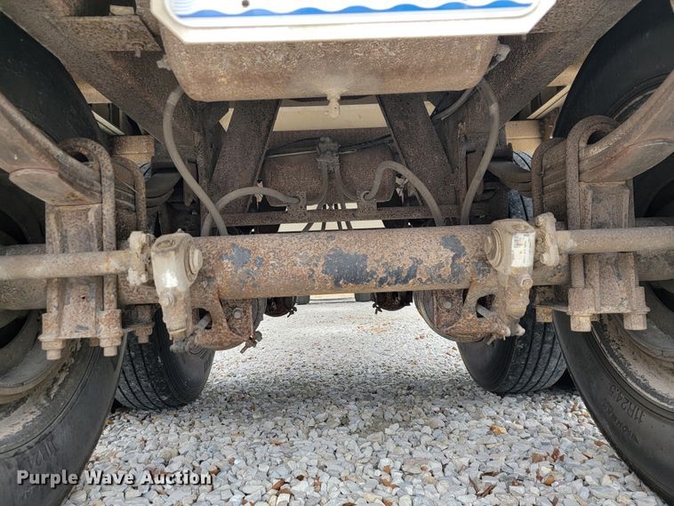 image for item KB9925 1988 Timpte  grain trailer