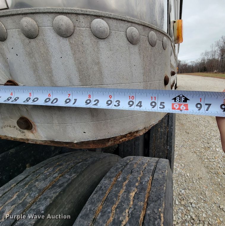 image for item KB9925 1988 Timpte  grain trailer