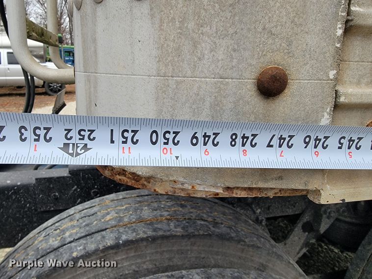 image for item KB9925 1988 Timpte  grain trailer