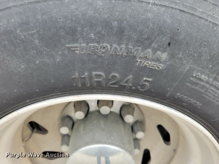 image for item KB9925 1988 Timpte  grain trailer