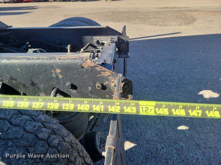 image for item LG9398 2009 Kenworth T800  semi truck