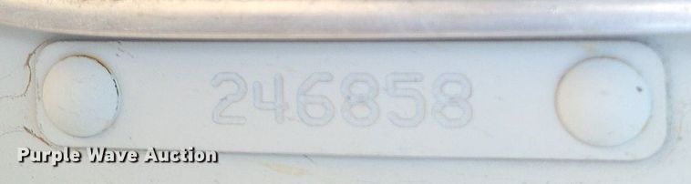 image for item LG9398 2009 Kenworth T800  semi truck