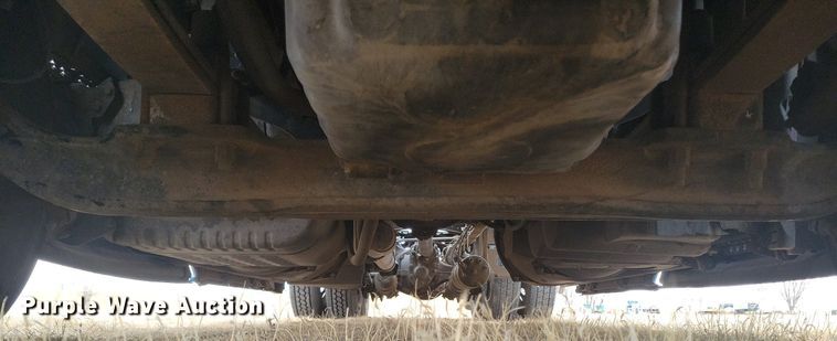 image for item LG9403 2015 Freightliner Cascadia  semi truck