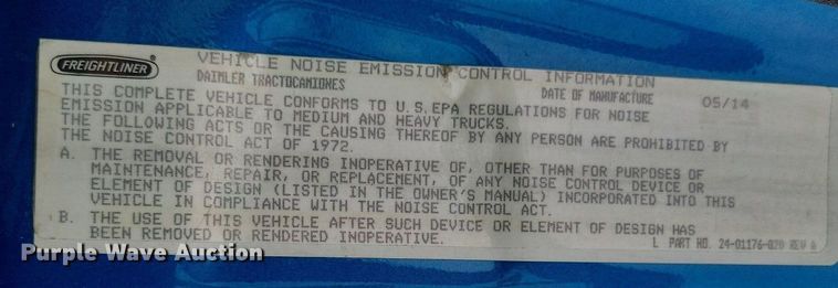 image for item LG9403 2015 Freightliner Cascadia  semi truck