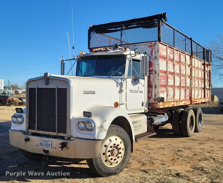 image for item LG9448 1981 Kenworth  grain truck