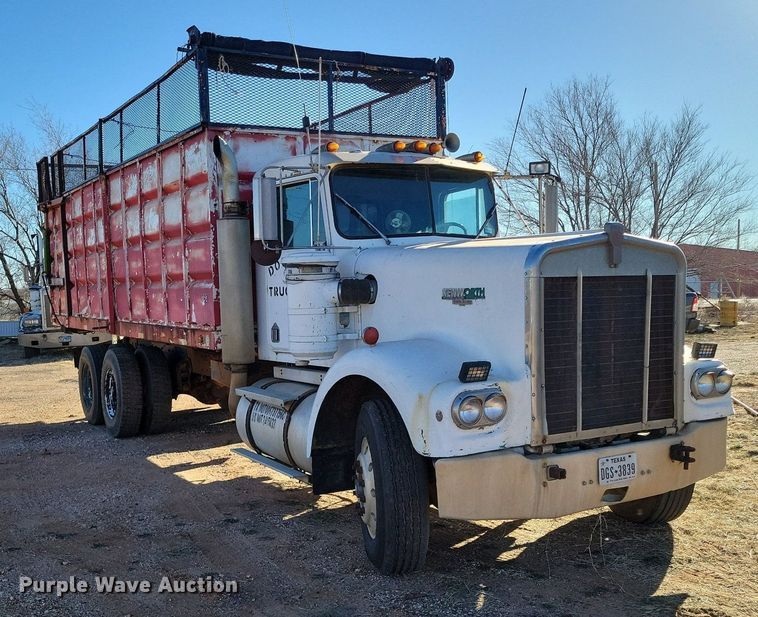 image for item LG9448 1981 Kenworth  grain truck