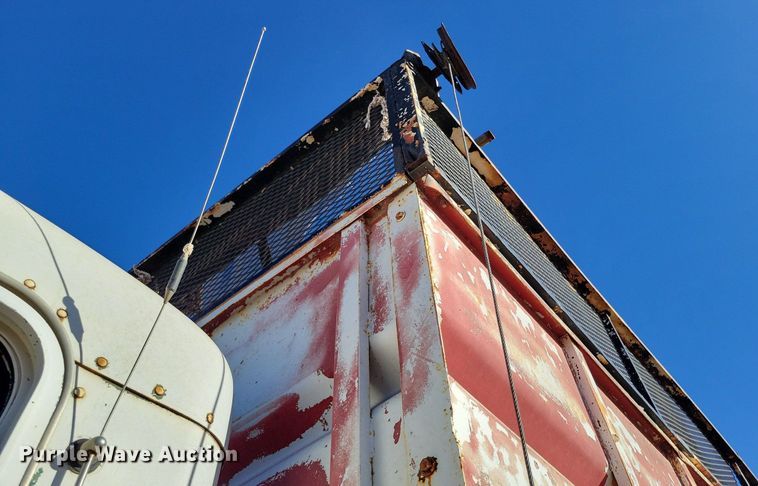 image for item LG9448 1981 Kenworth  grain truck